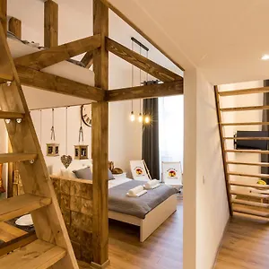 cracow-best-location-apartment.krakowhotelspoland.com/